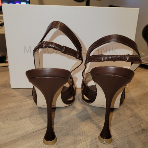 Manolo Blahnik pelicana leopard sandal heels - Picture 5 of 9